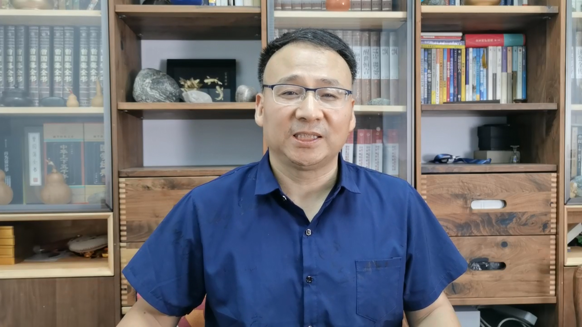 股东同股必须同权吗